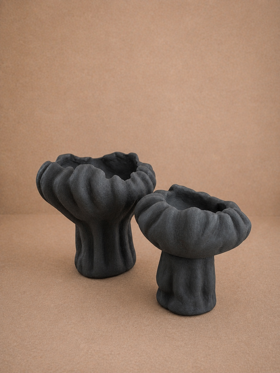 Klipkroon Vessel Black